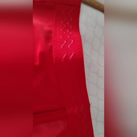 Bustier women faux leather color red style Gothic adjustable straps New L /XL - Picture 13 of 16